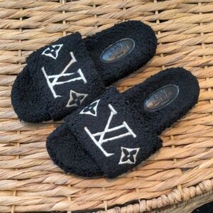 Black Fuzzy Slides with White Logo